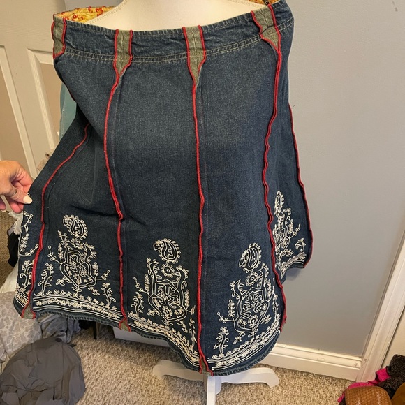 Denim skirt - Picture 1 of 2